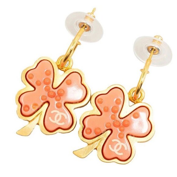 CHANEL CC Logos Pink Clover Hoop Stud Earrings Gold Tone 03P Auth w/Box #67211 - Picture 1 of 13